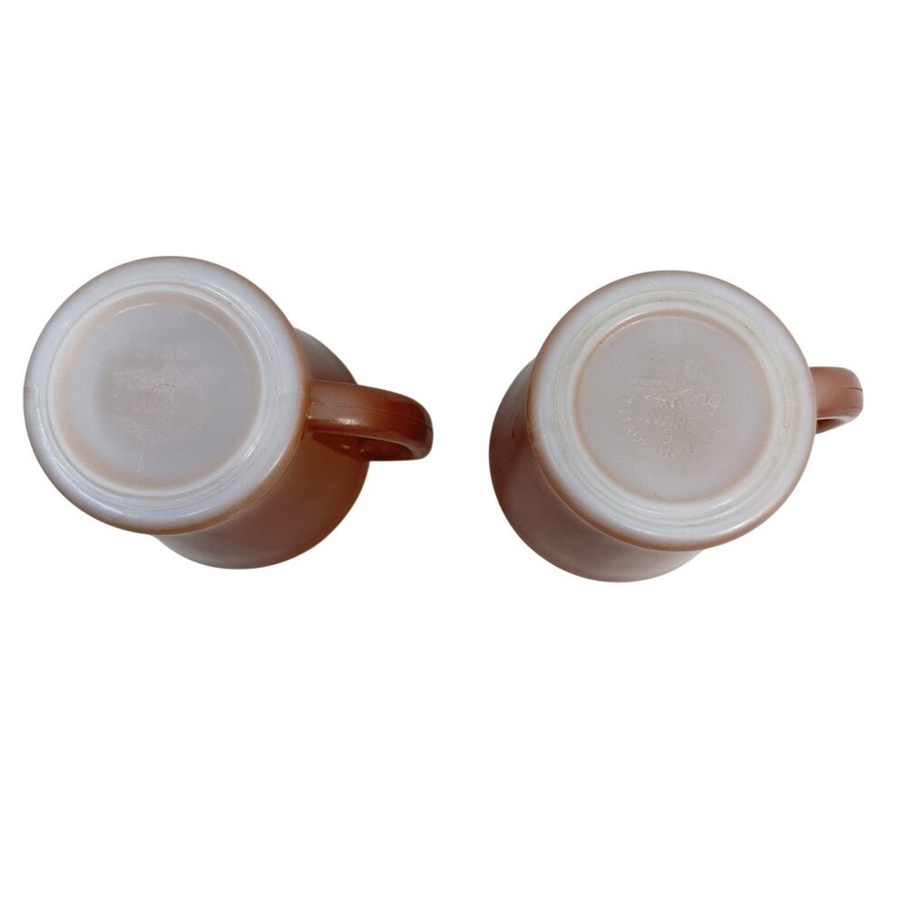 Vintage Fire King D-Ring Rose Mauve Milk Glass Mugs - Made in USA - Set of 2 - Picture 4 of 5